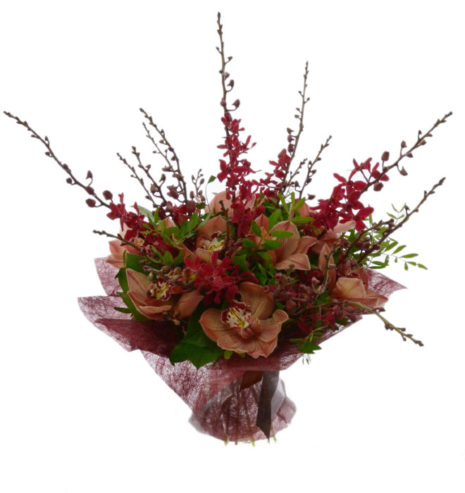 Букет &quot;Красное вино&quot; Букет из красной орхидеи цимбидиум с декоративными цветами  мокара. Размер 70х70х70 см.