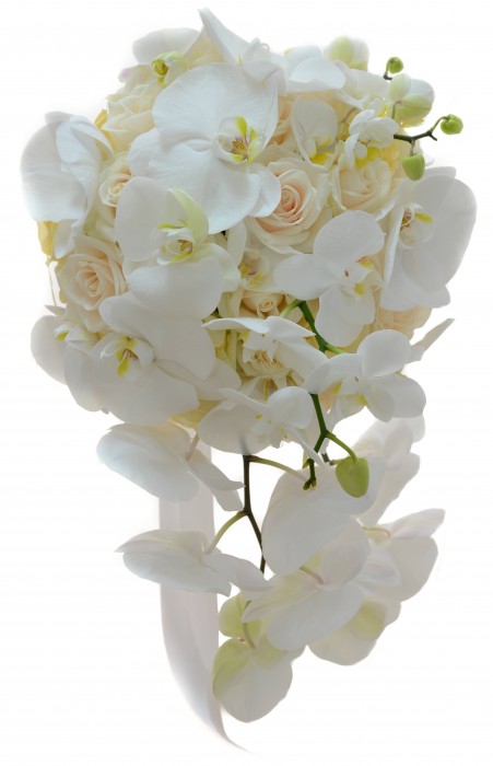 Букет свадебный 00014024 Роза— Вендела 25 шт. Декоративные цветы— орхидея фаленопсис. На портбукетнице